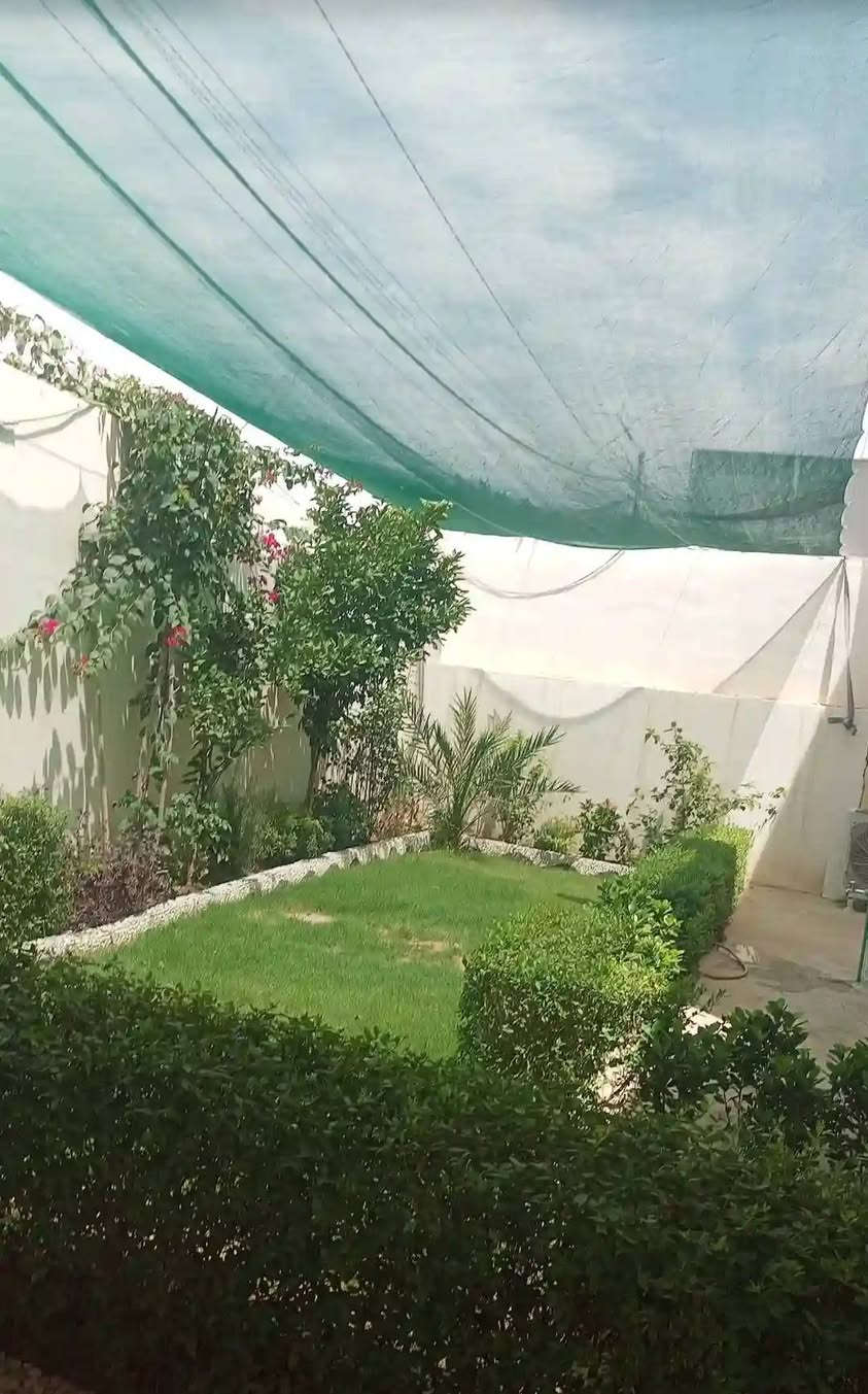 📲***********
ديكورات وتنسيق الحدائق 🏡المنزلية وأنواع الشلالات ⛲️بلحجر الطبيعي وكافة أنواع الزهور الطبيعية 🪷🥀الستفسار على خاص او الرقام التالي ***********
