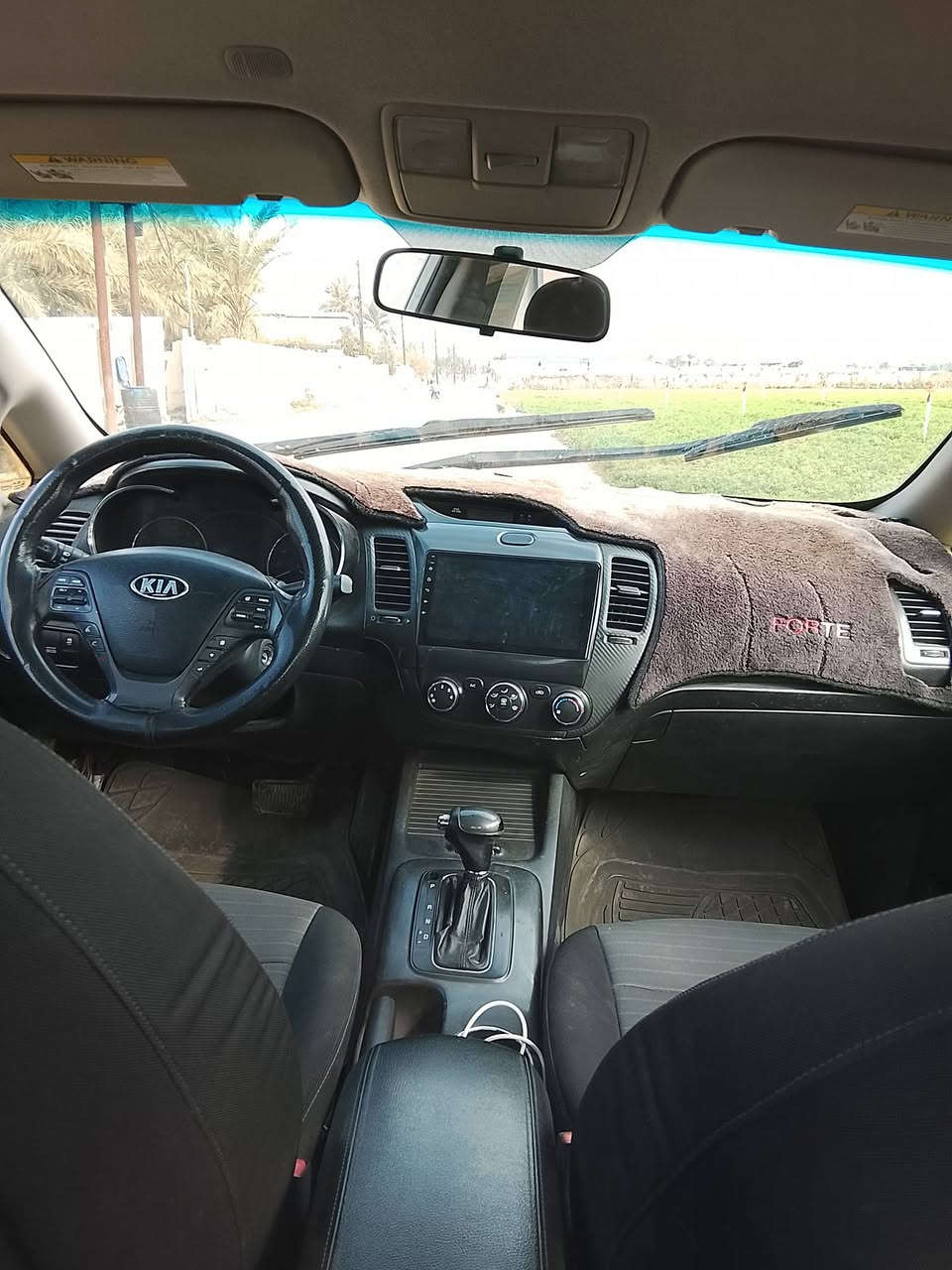 فورتي موديل 14رقم بغدادنكليزي مكينه 200 مكان السيارة بغداد السعر 98 رقم الهاتف ***********
