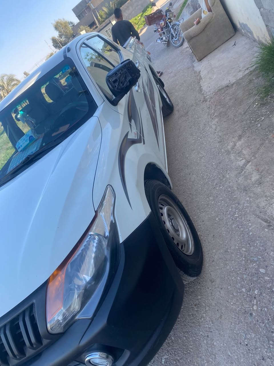 مكلف بالنشر اي استفسار 
اتصل على الرقم 

‭٠٧٧٠ ١٧٧ ٢٤١٨‬
رام L200
السياره مكفولة من الصبغ والضرر
رقم بغداد دولي 
السياره على وضع الشركة
تخم تاير جديد 
صدر جديد 
السعر ١٥٥ وبيها مجال بسيط
مكانها ديالى الزهيرات
