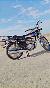 ماطو للبيع محرك شرط مامفتوح بعدو كلو عل بلاد السعر 550وبي مجال للشراي ...