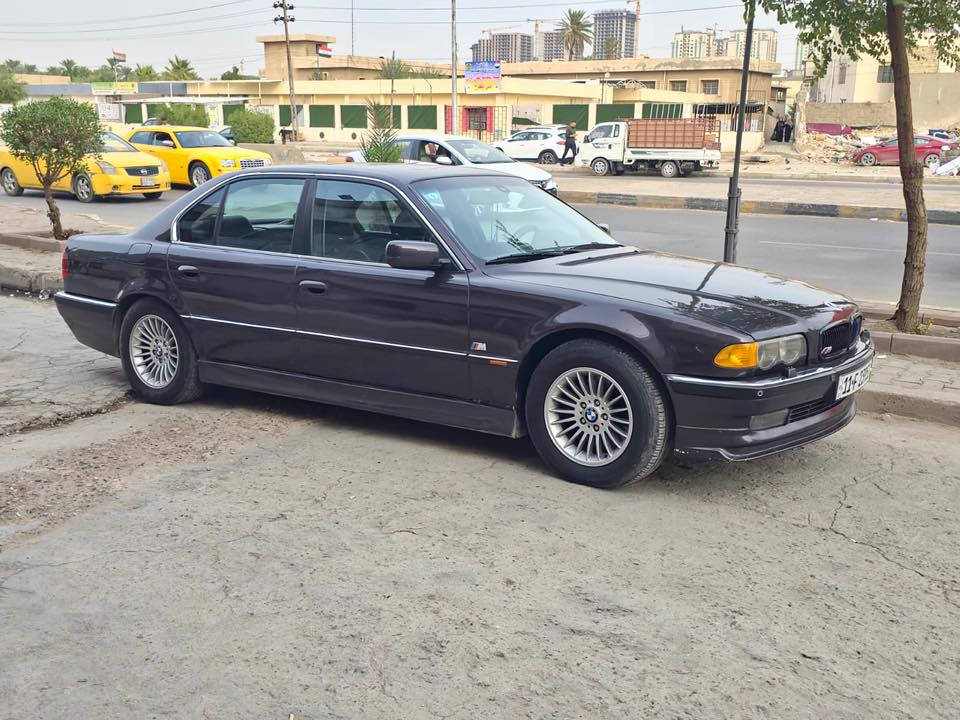 سلام عليكم بي ام دبليو 740سياره1997محدثه2000 الاستفسار***********
