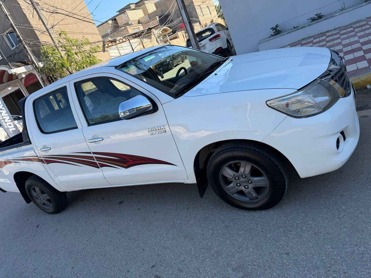 للبيع هايلوكس 2014 بيهة 3 مكانات صبغ رقم نجف كير محرك حدادية تبريد مكفول كير عادي السعر 155 مكانها بالنجف صور السونار موجودة *********** غير متواجد ع الفيس اتصال فقط
