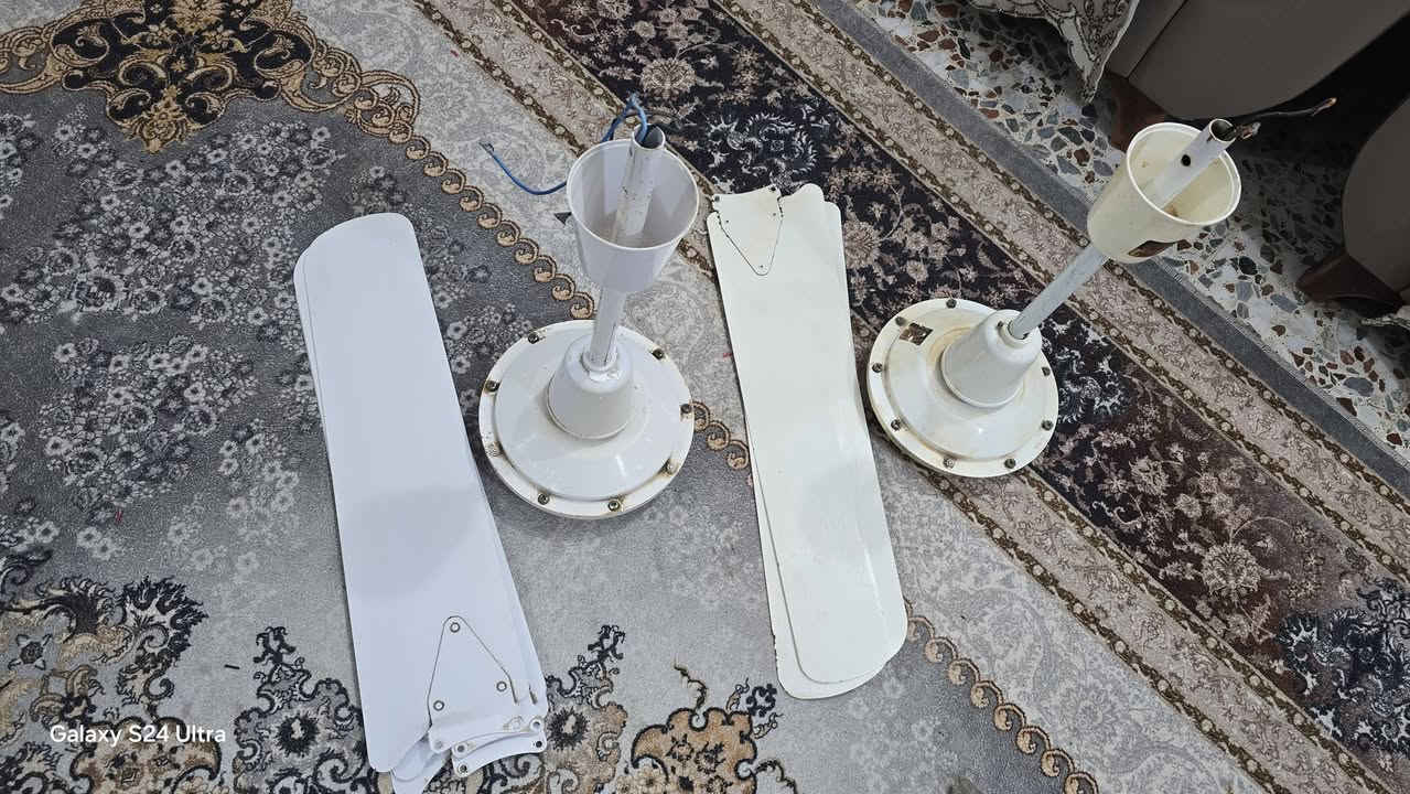 السلام عليكم 
بنكات العدد 2 توشيبا العربي نوعيه كلش زينه للبيع ماداخلات تصليح  مكاني كوت
الاتصال ***********
