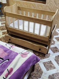 تخت البيع الشراي خلي يراسلني 07721889518