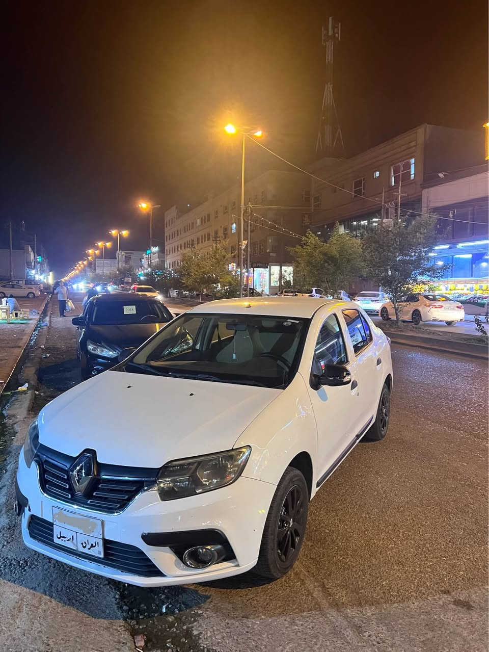 رينو سمبول ٢٠٢٠ بو فروشتن سةيارةكة ١ پارچةي سبوغة بي ناوگرتن بي ارباگ گيرو مةچينةو تةبريد و تةقةو رةقةو بةناوكردن غةرامة هةموو شتي بةشةرت  شوين هةولير *********** أربيل, العراق
