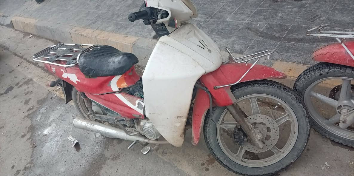 سلام عليكم موطور سلفيز البيع ٤٠٠ وبي مجال  الاستفسار الاتصال  ***********
