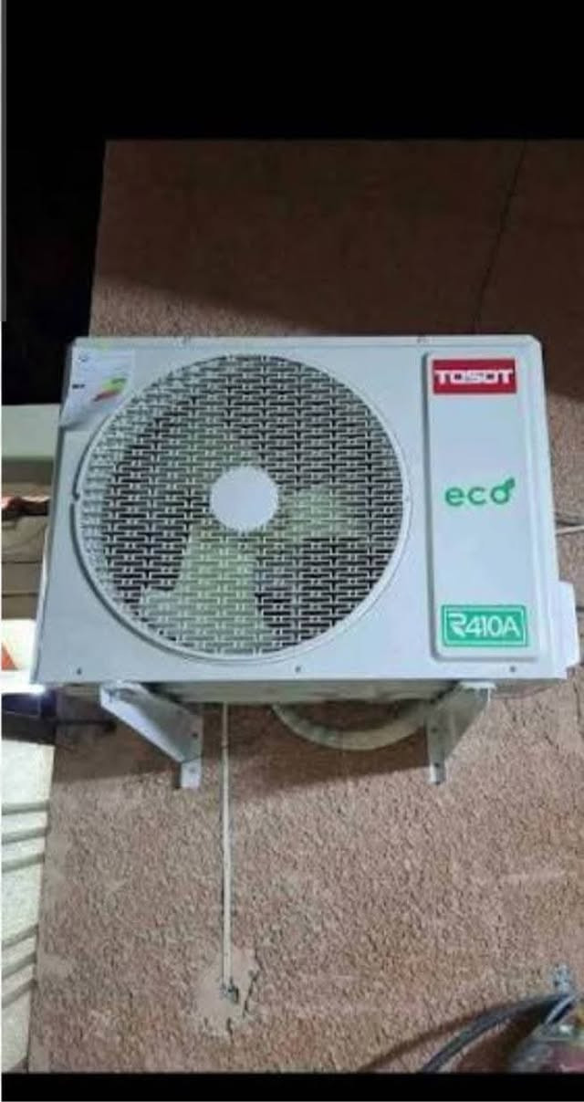 صيانة وتصليح كافة أجهزة التبريد ثلاجات مجمدات برادات مكيفات سبالت تصليح موقعي اتصل ونصلك للبيت او موقع عملك هاتف *********** او *********** الأرقام بيها واتس اب
