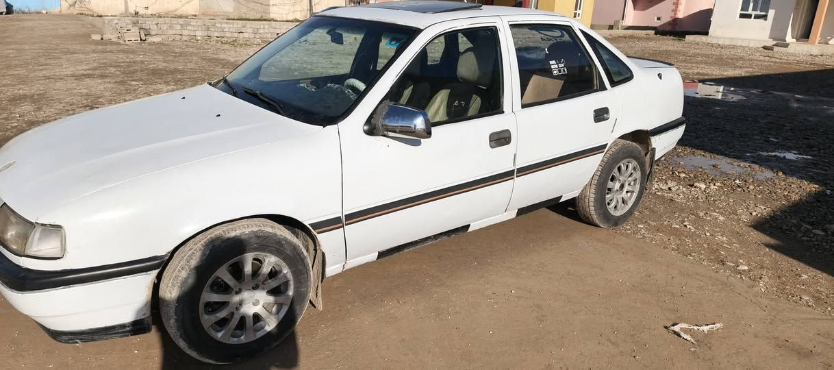 فكترا ٩١ للبيع
حجم ١٨
الرقم جديد
السنويه ٢٠٣٠
بيها مكانات صبغ جماليه 
بدون ضربه
طخم ومحرك دمعه 
تواير جديد 
السعر ٤٥ ومجال
من يرغب بشراء يتصل على الرقم التالي ***********
