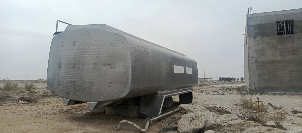 تنكر أوربي استيل اخو الجديد26 الف لتر السعر 120 ورقه في النجف الاتصال على الرقم ***********
