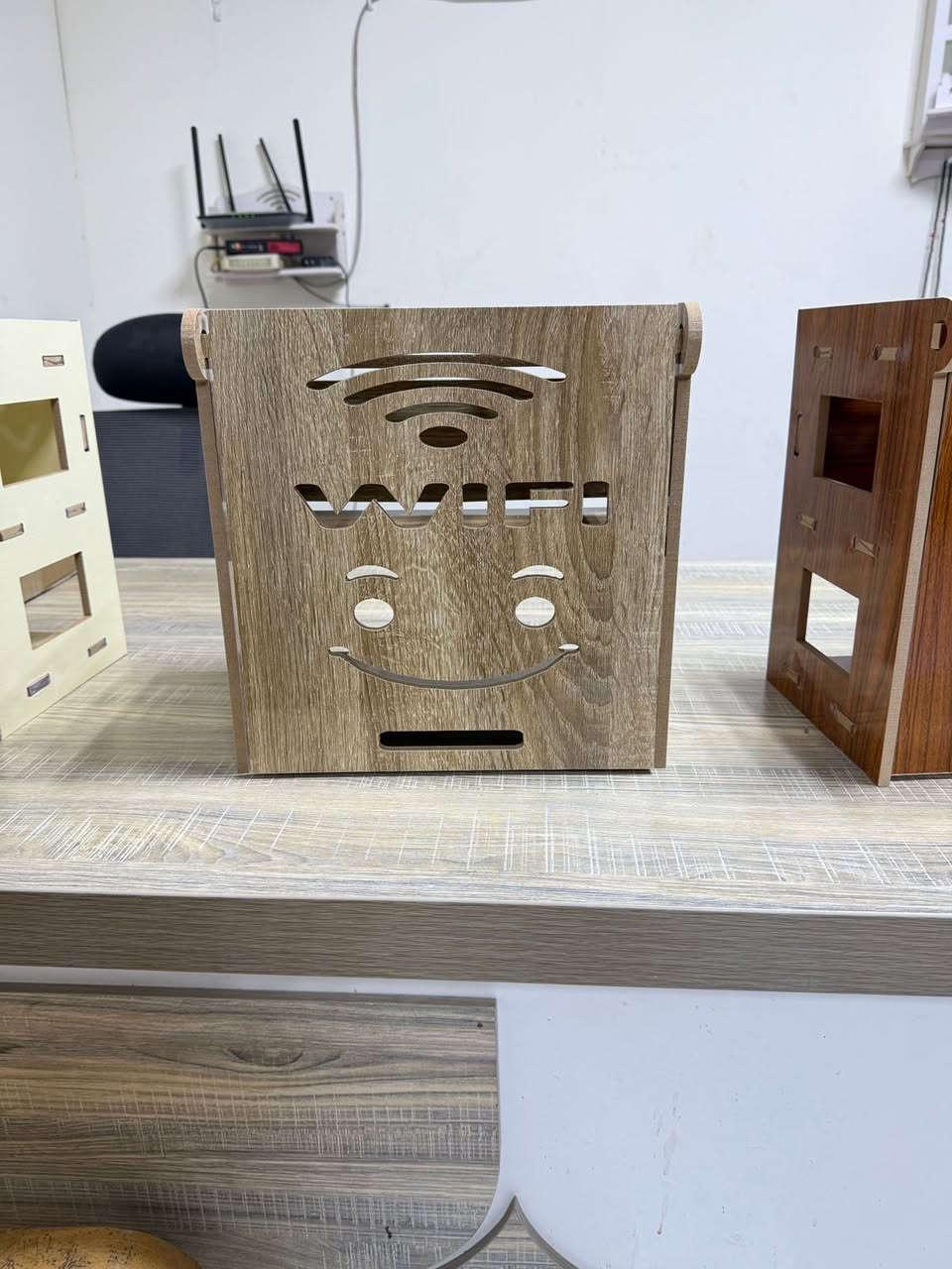 رف راوتر ٣ طوابق حجم كبير ب١٥ الف فقط توصيل مجاني


**إذا كنت صاحب هذا الإعلان وتريد حذفه لأي سبب، رجاءا أرسل رسالة إلى الدعم الفني**