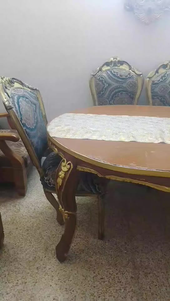 السلام عليكم ميز طعام  صاح ملكي طوله 3امتار والعرض متر السعر125وبي مجال


**إذا كنت صاحب هذا الإعلان وتريد حذفه لأي سبب، رجاءا أرسل رسالة إلى الدعم الفني**