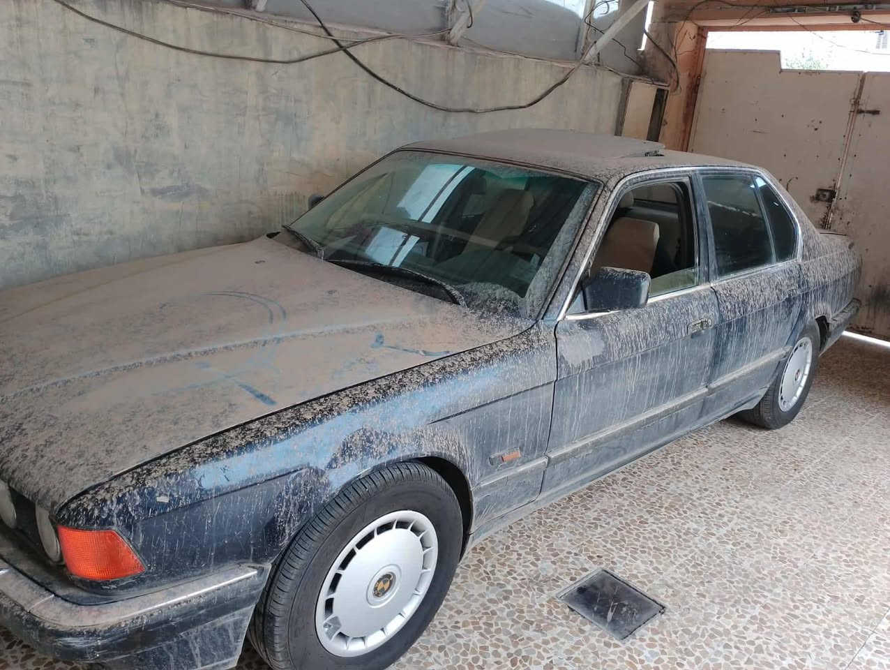 بي ام 730 موديل 1992 تبريد شرط   تدفيه رقم نينوى الماني شرط الوكاله والتحويل  للبيع السعر 40
واذا اكو مراوس بعد احسن***********
