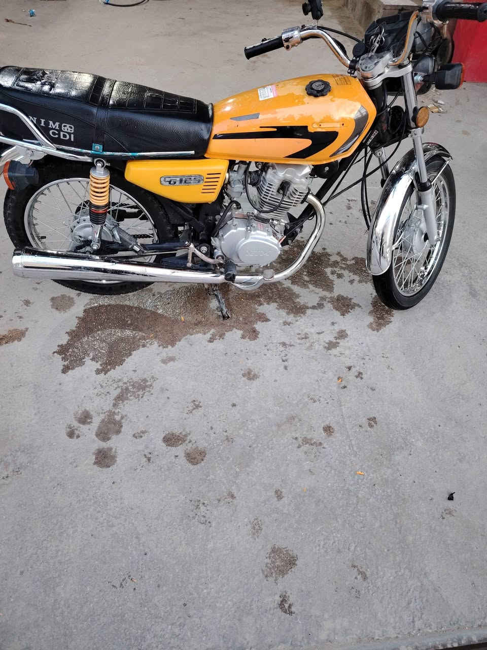 اربعة كير موديل ٢٣ رقم وسنوية بسمي لوحات انكليزي اثنين  بيع سعر 850
*********** واتساب
