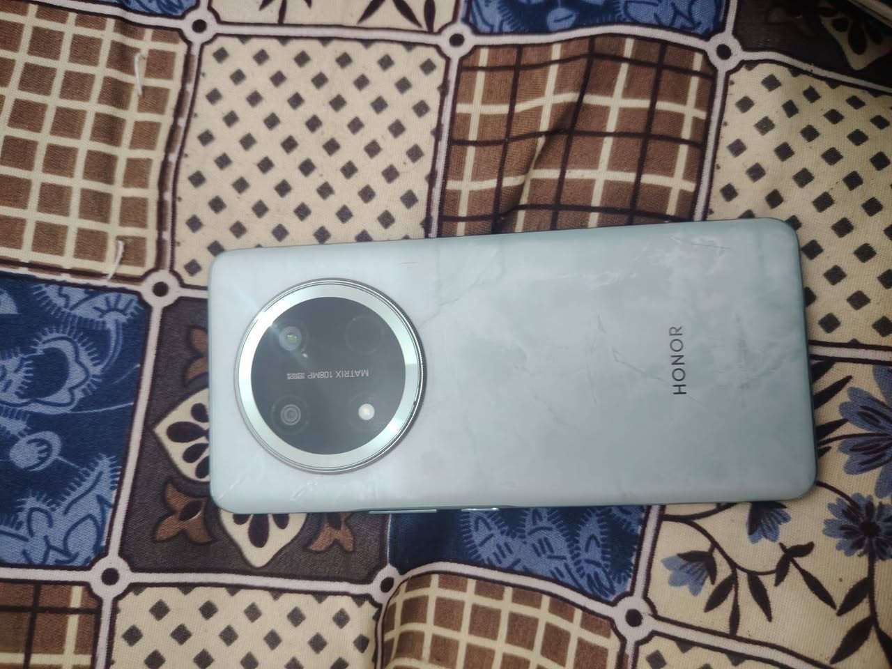 هونر x9c للبيع
جهاز نظيف جدا 
الكارتونه والملحقات كاملات السعر، 300 

كربلاء عكد بليبل 
***********
