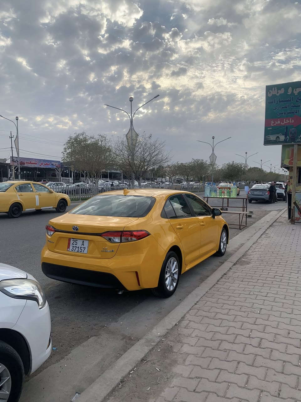 سلامو عليكم كورلا 2024هابريت موسفات Leكلين سياركه بي مسرفه بس ماشالله ي ئةويت عنوان كركوك
رقم ***********واتسابشي لةسةره
