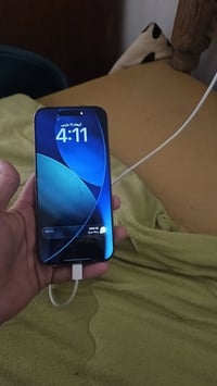 ١٦ برو ماكس ٢٥٦ بطاريه ٩٢ شغال لوك غراضه كامله الشرطه الخامسه 07860574...