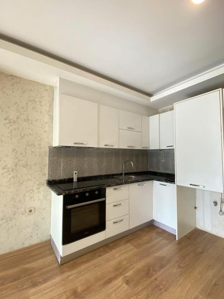 ويڤي ئةڤينيو
للايـجار  / بۆ کرێ

استوديوو  1+0 

50م

  

يوجد عروض للايجار و شراء :

في مربع الذهبي : 

ل تفاصيل اكثر تفضل واتساب 

0750 099 89 89 

عقارات مۆنیتەر Monitor Real Estate
