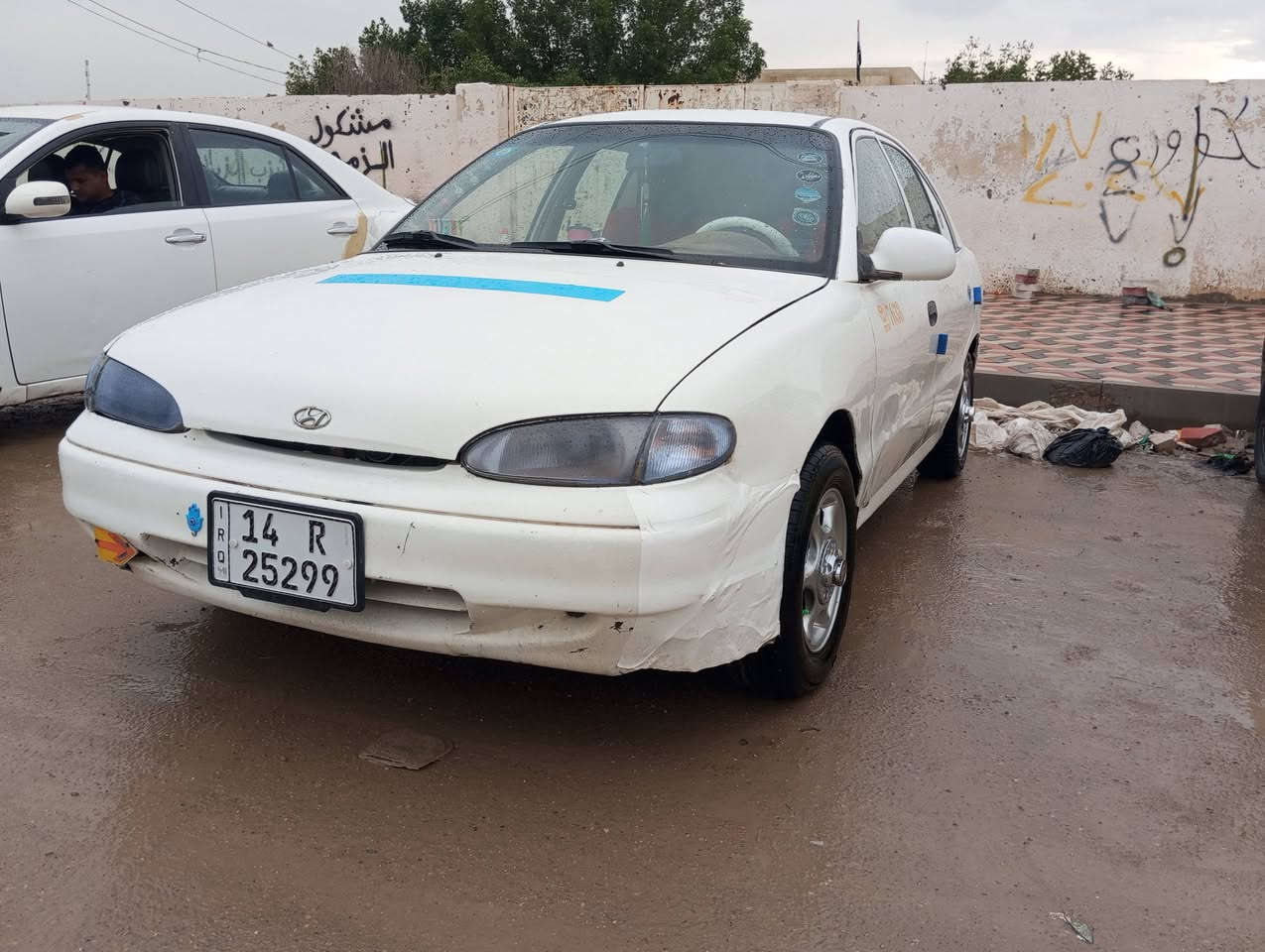 السلام عليكم اكسنت 2000 للبيع باسمنا باسم اخوي بعد ال مكينه بها ضعف حداديه جديده سياره جاهزه بس ضعف الماكينه رقم انجليزي 2030 تسقط صفر اي شيء ما بها اي ربع دينار ما عليهن ***********
