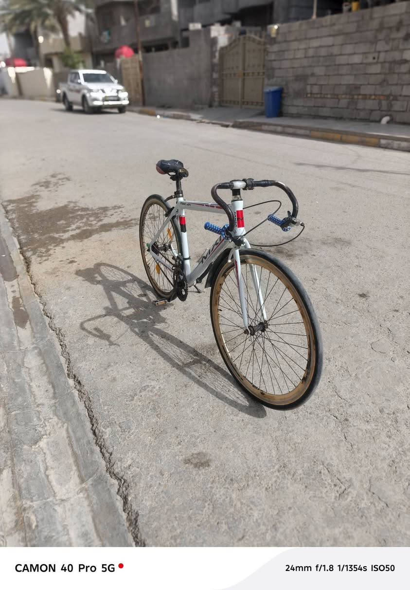 باسكل للبيع نضافه 90 راياضي اي نقص مابي المكان ديالى بعقوبة بهرز السعر 50بي مجال للطيبين تعال خاص وتدلل او رقم ***********
