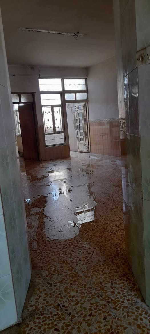 بيت حي الشيماء معروض للايجار.. مساحه ١٥٠ غرفه نوم واستقبال وهول وكراج وصحيات بيت كاشي وسيراميك سعر ٣٠٠ مطلوب عائله صغيره
*********** واتساب
