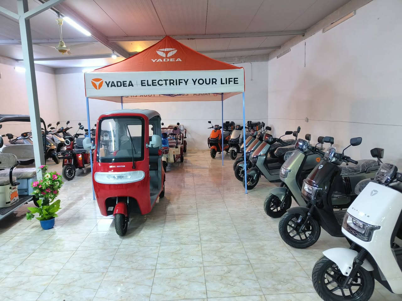 بالتقسيط المريح بدون مقدمه. للإستفسار. خاص. او. ***********. ***********. ابو روان.
