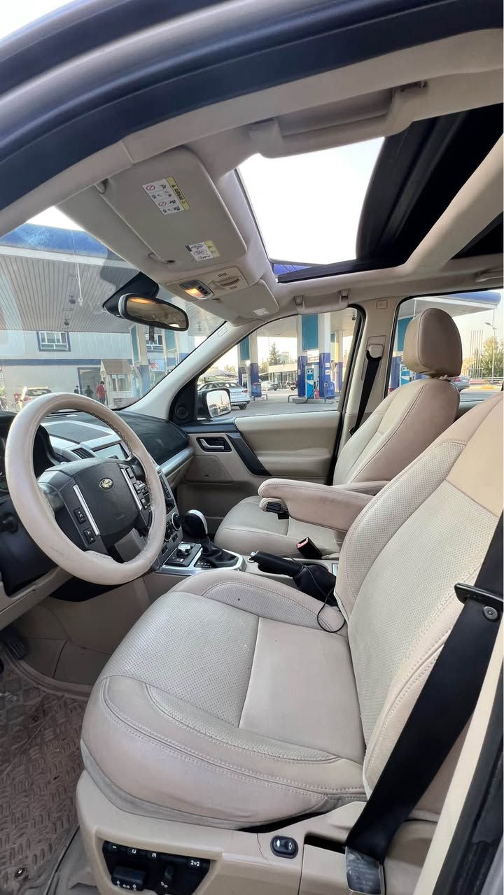 لاند رۆڤێر فول فول شەریکە سەردار دەعامی لۆ دەعامی هیجی نییە مۆدێل 2010 گێر مەکینە کارەبیات بە ناوکردن بە شەرت  *********** أربيل, العراق
