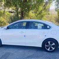 سيراتو 2019 بصمه  مكفوله رقم بغداد  الاتصال 07711271294