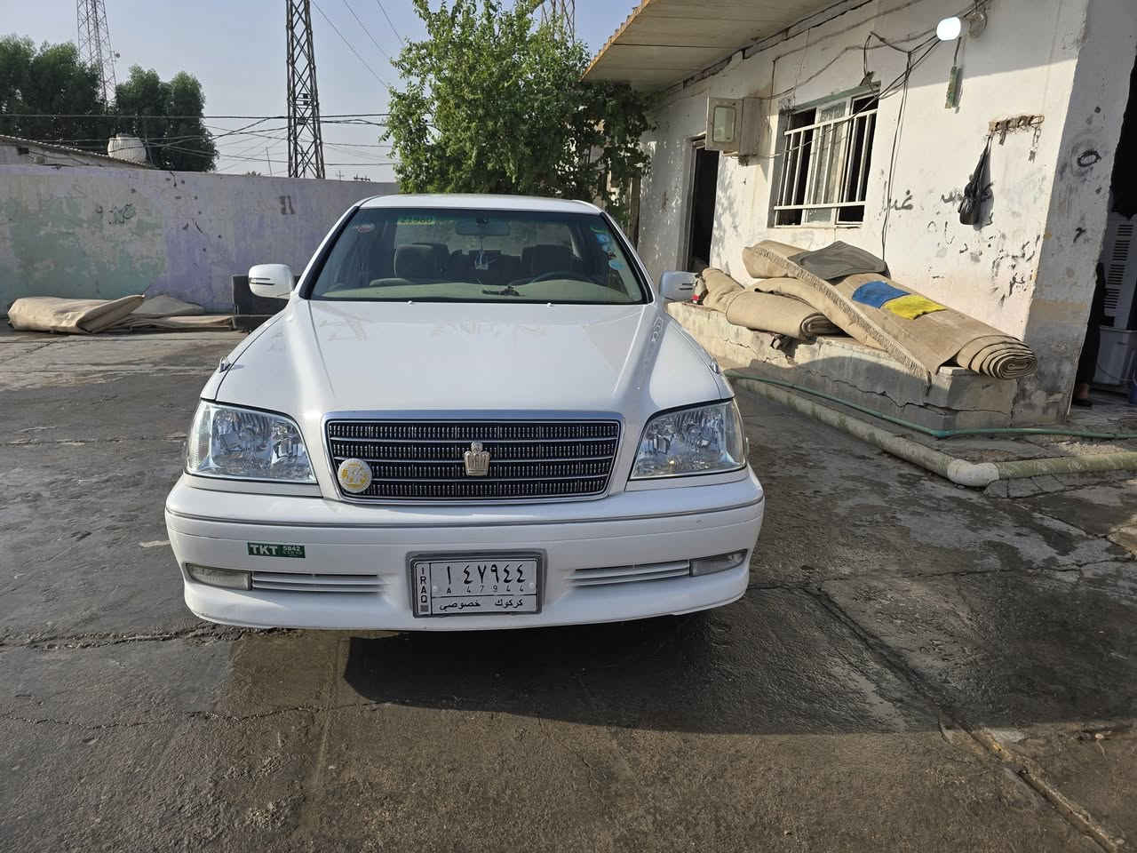 السلام عليكم ملكه لبيع مديل 2003 كفاله عامه 3 دكم مفحوصه ومتفوع كمرك صاعده هزه تحوير ماراتي فوك وجوه حداديه وره وكدام جديده تخم تاير باتري جديد السياره جديده كير مكينه شرط ديفور الكبير برده خلفيه السعر 120 وبيهه مجال المكان السياره الديوانيه دغاره ستفسار اكثر التصال على الرقم *********** موجود على الفيس
