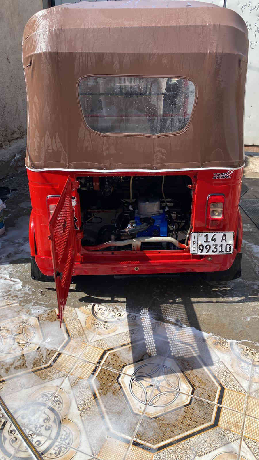 سلام عليكم تكتك كفالة عامة رقم وسنوية
تكتك ما عوزهة شي كبل لشارع من كهربايات من تايرات من جادر من كلشي 
مكاني بصرة قرنة حي سلام 
رقمي ***********
(سعر9500) وبيهة مجال بسيط
