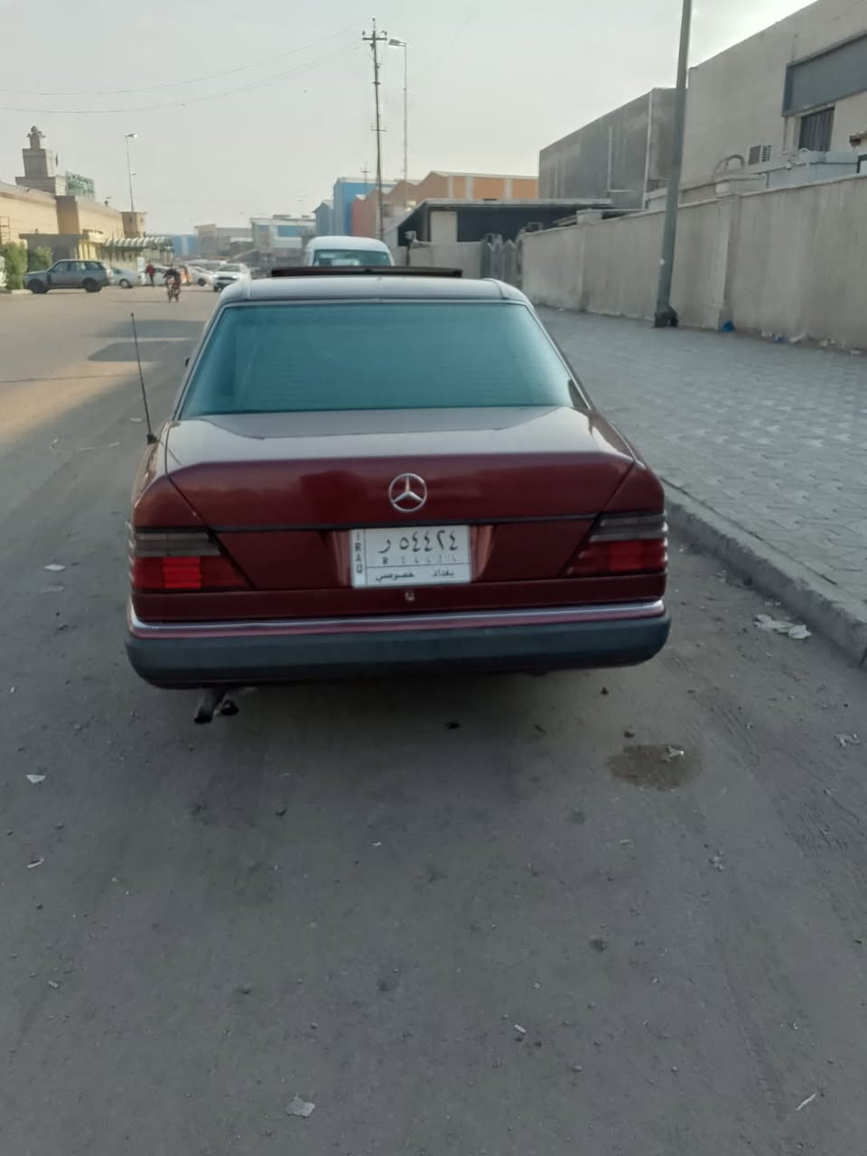 للبيع مارسدس بيبي موديل ٩٢ مكينه بلاد عنكبوت قبق اسود سياره بحاله جيده جدا لا ضربه ولا خياس شواصي ابلاد قواعد بلاد سلايت شغال تبريز شغال سنتر لوك شغال كلشي شغال بيها برده خلفيه كشنات كهرباء رقم بغداد تحويل ثاني يوم بيع ومراوس سعر ٦٨ مكان بغداد العبيدي ***********
