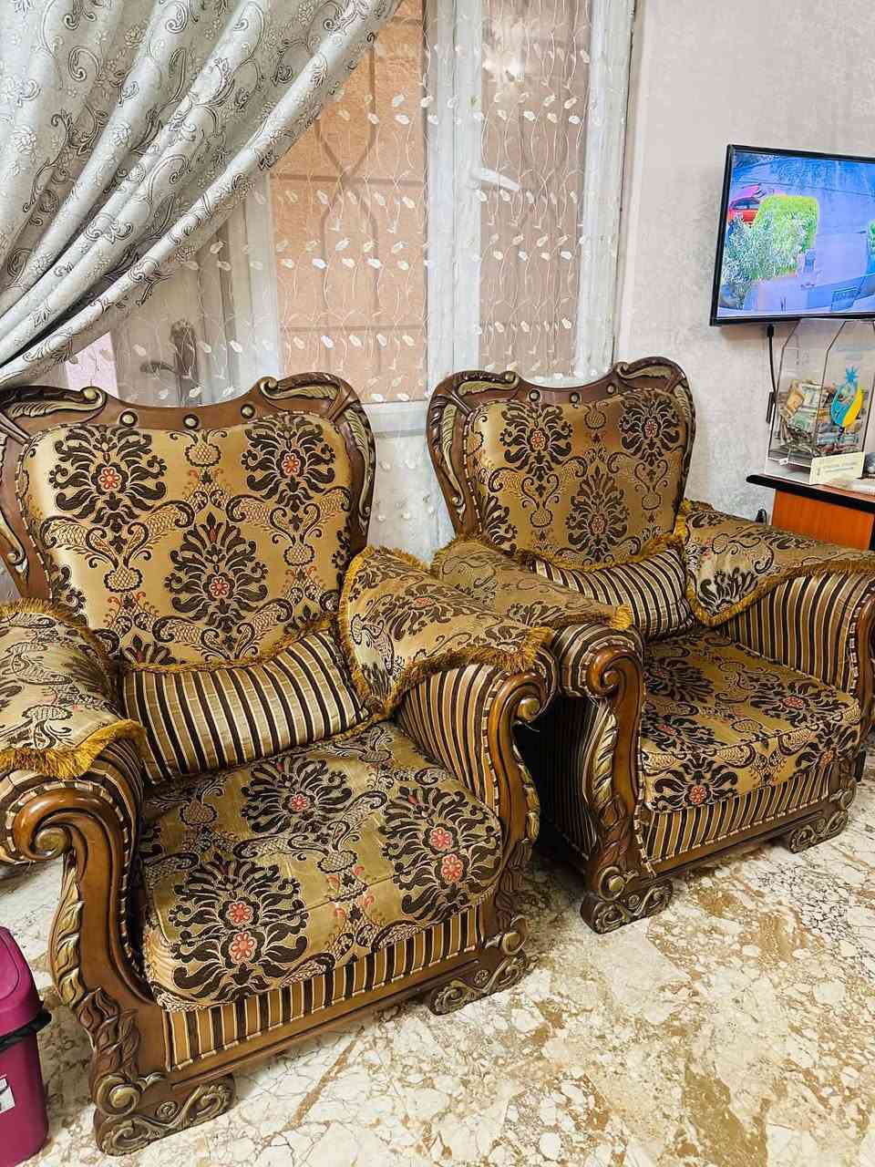 تخم قنفات تركي 
خشب زان 10 مقاعد مع 3 طبلات وحده منهم كبيرة ركنية
السعر  النهائي 510


**إذا كنت صاحب هذا الإعلان وتريد حذفه لأي سبب، رجاءا أرسل رسالة إلى الدعم الفني**