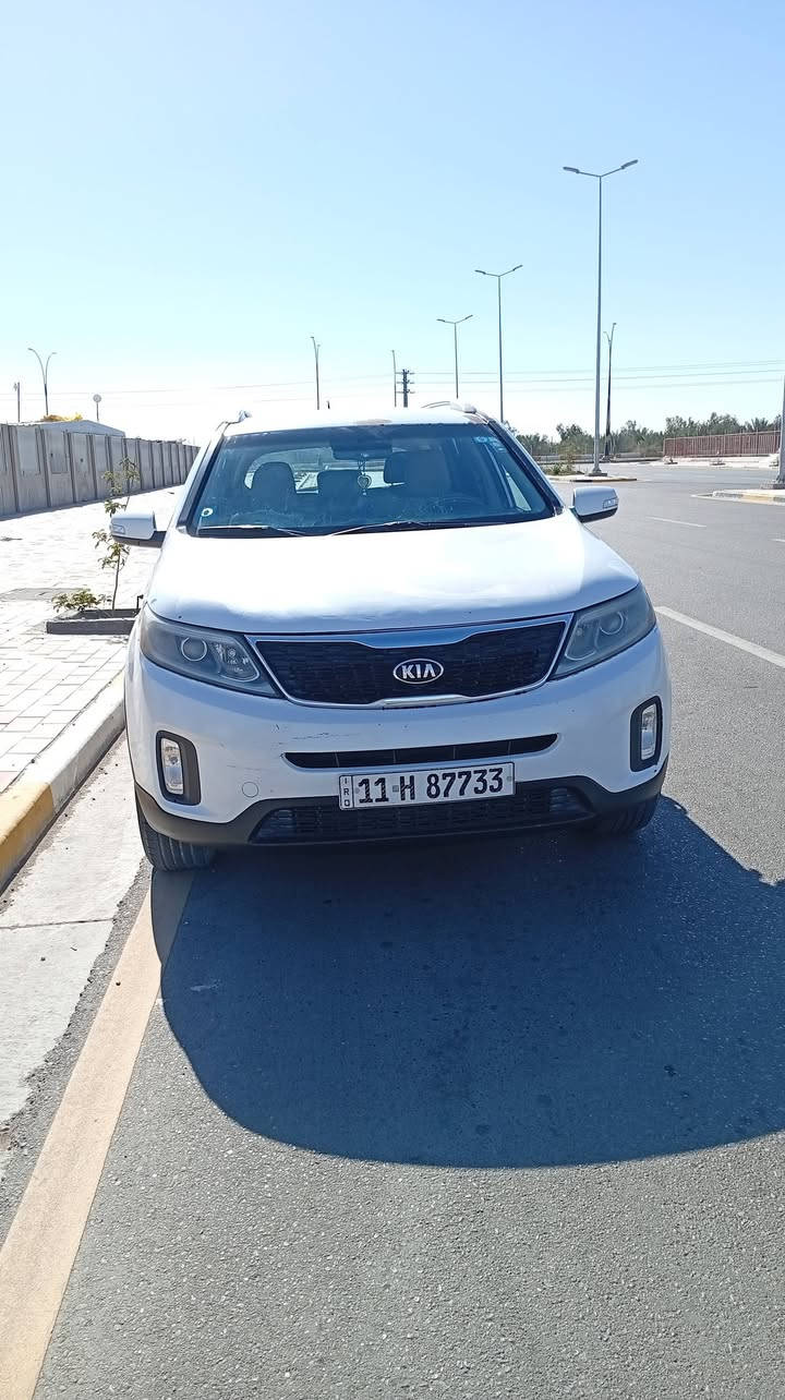 سلام عليكم سورنتو 2014 وارد امريكي مكينا سته سلندر 6 كير ومكينا ما مفتوحات  مصفات معروفه تحكمات سترن تفه بلكشنات برد خلفيه اشاره بل مري موصفات بيه هواي ماشييه 122رقم بغداد مشروع وطني ابسمي سياره تحويل ثانيوم مكان سياره كربلاء امن داخلي سعر 165وبيه مجال ***********
