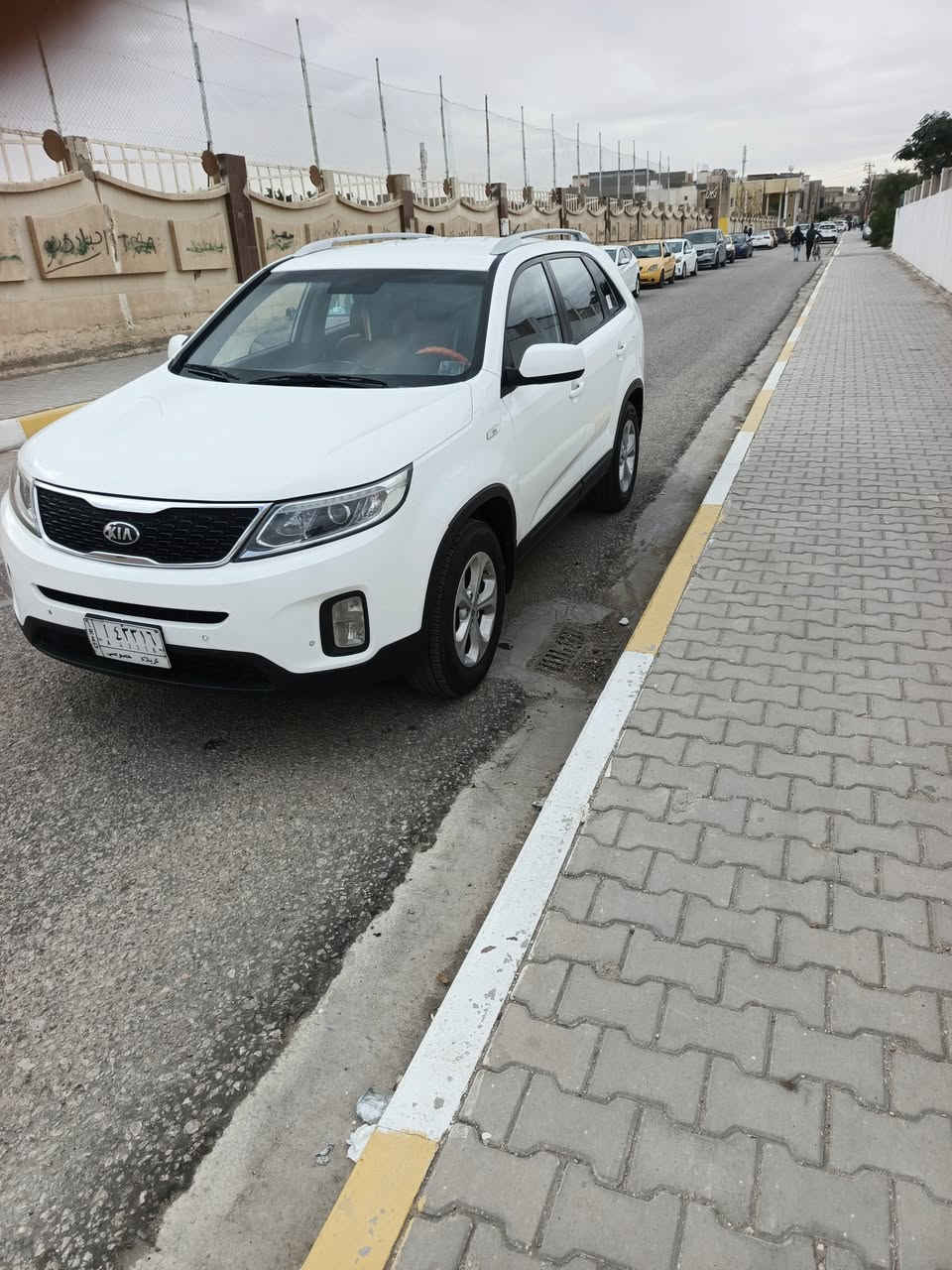 السلام عليكم كيه سيرنتو للبيع موديل 2015 رقم كربلاء باسمي خليجيه 4سلندر 7راكب 3قطع تبريد السياره مكفوله كفاله عامه كشنات جلد تاتفئه تبريد تخم تاير حداديه كهربائيات كلها بلاديه السياره ماشيه 150الف اخوان السياره ما متعوبه مال جناي كله عالبلاد هاذه السونار امامكم بتاريخ اليوم الساعة 1ضهر 
خوان بلا امرا ملاحظه اقرا السونار زين وانزل عله تفاصيلها وشوفها بيا تاريخ واتصل السياره موجوده في كربلاء
سعر  158رقم الهاتف

***********
