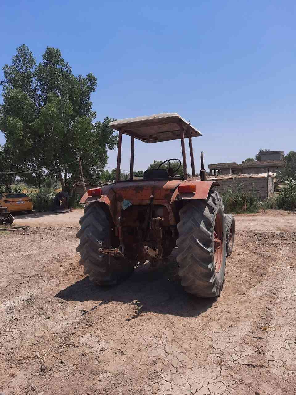 سلام عليكم بلاروس لبيع موديل 2002الستفسار ***********

