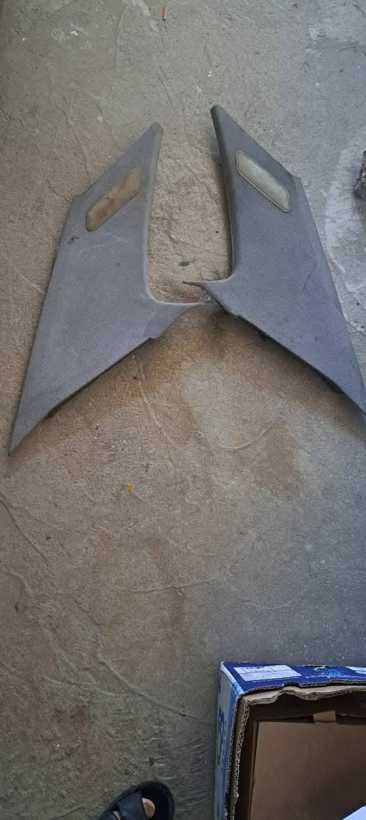 للبيع غراض حاويه اوربي مال بي ام حجم ٥٠٠//بؤ فرؤشتن هةمووي بةشةرت و ئةوروبين هي بي ئيم حجم //***********//٥٠٠/***********
