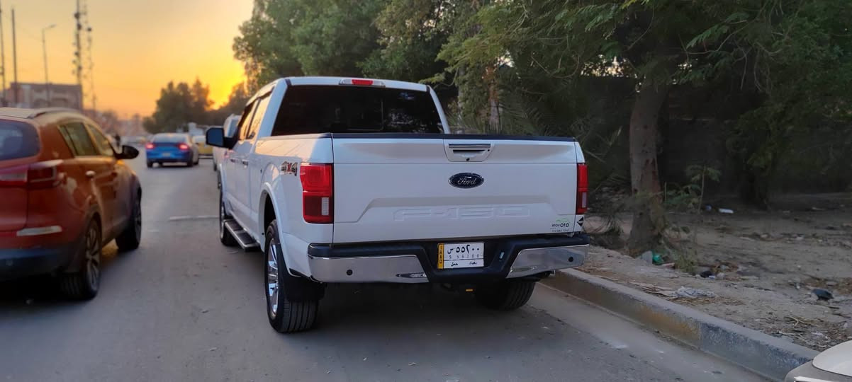 FORD 2019 فول موصفات  غاز بانزين بلاد  مكينة8V
حادث موضح بسونر واخف هم  بنرما رادرات درج كهرباء جلد كشن حار بارد كهرباء  رقم مميز صاج شاشة جبيرة زنون بلاد صندوك كهرباء  مغلف رقم بغداد مميز سكليتر كهرباء كشافات بالمري مري شفط ثلاجة دبل قمارة تاخذ 250 لتر اقتادية بالغاز جدا بدون اي نقص سيارة جاهزة الاستفسار *********** بغداد, العراق

