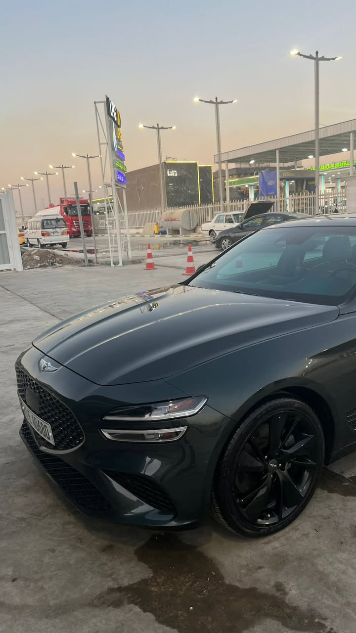 جينيسيس g70 genesis
وارد موديل 2023
V6 twin turbo
ماشيه 50
لون زيتوني 
مرقم بغداد بسمي 
حادث سياره جاملغ امامي  وصبغ نص البنيد وبارد باب الخلفي 
بدون ايرباك 
فول مواصفات بانوراما رادر اماي خلفي جانبي نقط عميه تدفئه وتبريد بلكشن سستم صوت هارمن كاردن كشن ميموري شاحن وايرلس اهتزاز الستيرن للتحذير خمس وضعيات قياده تشغيل عن بعد اوتوهولد وجميع الشبابيك اوتوا ونضام ترحيب شعار سياره ع الكاع 
مكاني بغداد رصافه 
السعر 230
KMTG54TE4PU119494
*********** رقم صاحب السياره
