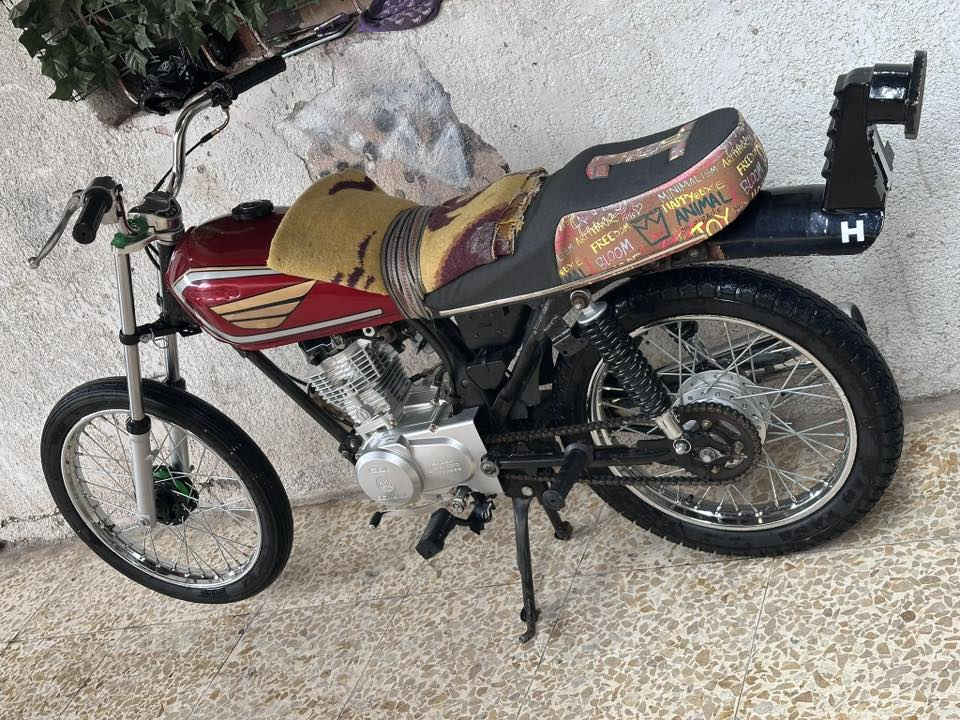 لبيع سيجي نامه  ادوات    مكينه ما مفتوحه   مكاني بصره حيانيه *********** السعر ٦٥٠
