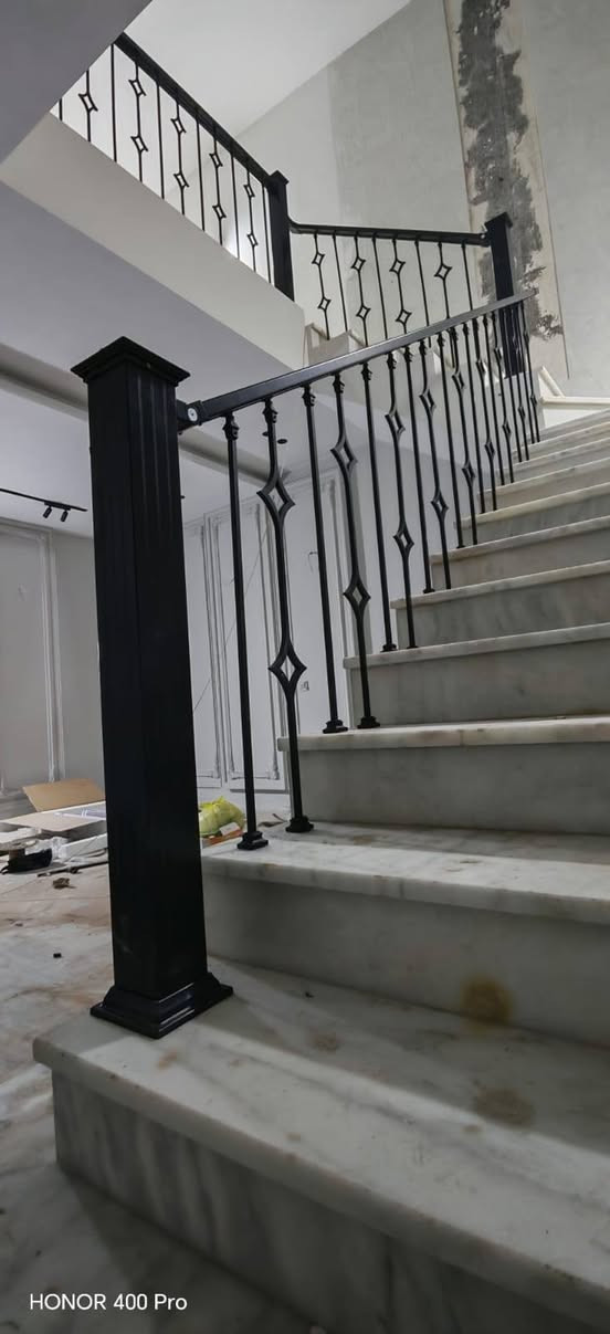 🌹 نيـــــــزكــــــ بــــغــــداد 🌹
 للمـحجـرات المـلكيـة والـزجاج المـقسى للالمنيوم والمـحجـرات التركيـه : 

لعمل وتركيب كافة المحجرات الجام والانواع الاخرى.. 
يسرنا ان نعرض لكم منتجاتنا من المحجرات الألمنيوم والجام المقسى 10 ملم مسكرت ضد الكسر المميز بتصميماته الجذابة والفريدة وبأنسب الأسعار.

#كوادرنا تحت أشراف👷مهندسين مختصين في مجال الألمنيوم والجام المقسى وذو خبرة لا تقل عن 20 سنه

🔥محجر cnc حديد الارتفاع 1 متر 🔥

قبضه دائري او مربع الاسود
$ سعر المتر 70 الف
$سعر الدنكه 70 الف
#ملاحضة؛؛؛ 🔥ضمان محل 100٪🔥

#اعمالنا كافه المحافضات الحبيبة
#فقط تنضاف كروه على ابو البيت
#وللاستفسار بأمكانكم التواصل معنا  على
#الهاتف *********** ☎️☎️
#الهاتف *********** ☎️☎️
#الواتساب *********** 
#عنوان حي اور تقاطع الفلسطيني بتجاه نادي النفط📌
