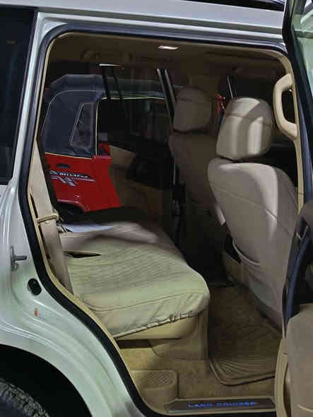 السلام عليكم
لاندكروز (2016)  كفاله من ضربه ومن صبغ سياره دخلتهه سونار قبل يومين (V6) بغداد بسمي حجم المحرك(4000) السياره مال جناي مال بيت ادامه بشركه تيوتا 

فوول مواصفات 

بصمه ابواب 

بصمه تشغيل 

شاشه كبيره 

كشنات  جلد 

كامره خلفيه 

حساس امامي 

حساس خلفي 

حساس ايمن وايسر

فتحه سقف

7راكب

فورويل 

تحكم ستيرن 

كشنات كهربائ

زراك لايت

مري شفط

بلوجكترات 

ثلاجه 

تبريد شاشه 

تبريد شاشه 

ومواصفات الاندكروز معروف بالحقيقه احلا من صور

مناقصها كلشي

السعر 550ورقه وبيها مجال 
مكان الدوره***********
