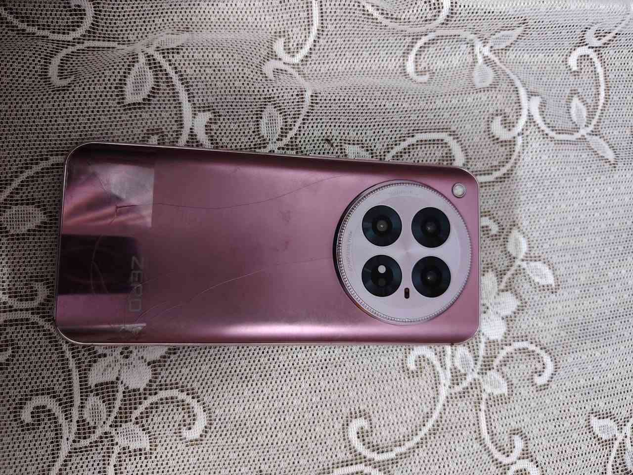 مبايل zero40 جهازي كلشي مابي بس هاي الفطر البضهر وشاشه وكلشي شغال السعر 65 عنوان الفلاحيه ***********
