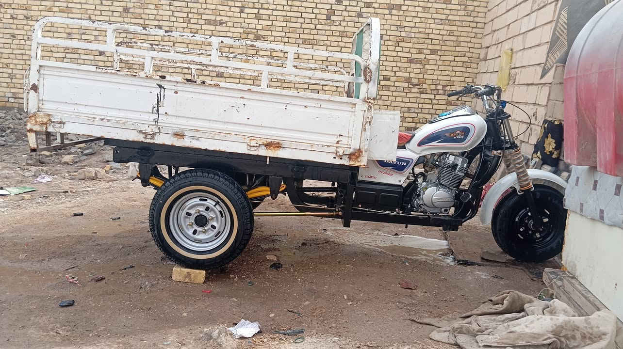 سلام عليكم دايون مديل 18تعمير كله 26بس البدي ما عمرته اوراق استنساخ سعره 1100مكاني ناصريه ***********
