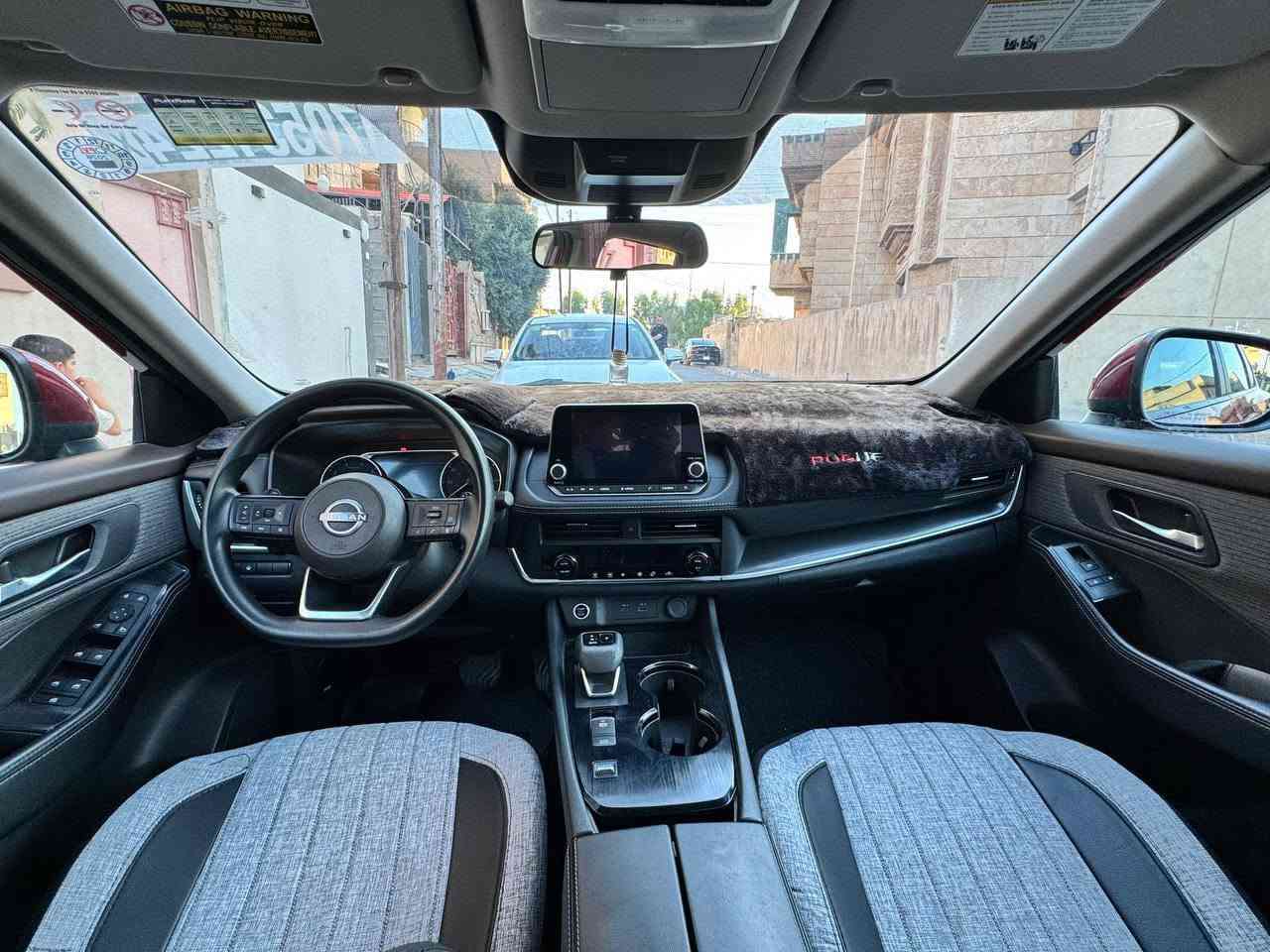 نيسان روج موديل 2023  SV رقم اربيل الجديد
السيارة كلين كلين 
مصابيح LED امامي خلفي
قياده اليه +قياده ذاتيه
مثبت سرعه
نظام ايكو نظام سبورت
حساسات خلفيه 
رادار امامي +رادار خلفي + جانبي
نقطه عمياء
توقف الى خلف في حاله تتنبه بل اصتدام
هندبريك بصمه
مولد بريك بل ازدحام
كير لمس
شفتات سرعه في المقود
وتحكم مقود 
بصمه تشغيل
محرك 1.5 تيربو
رقم اربيل  باسمي تحويل ثاني يوم
سياره كلين

كير محرك مكفولة مامفتوحة

السعر ✋ 158 مجال بسيط
مكاني الموصل 
رقم  ***********

السونار مرفق بلصور

