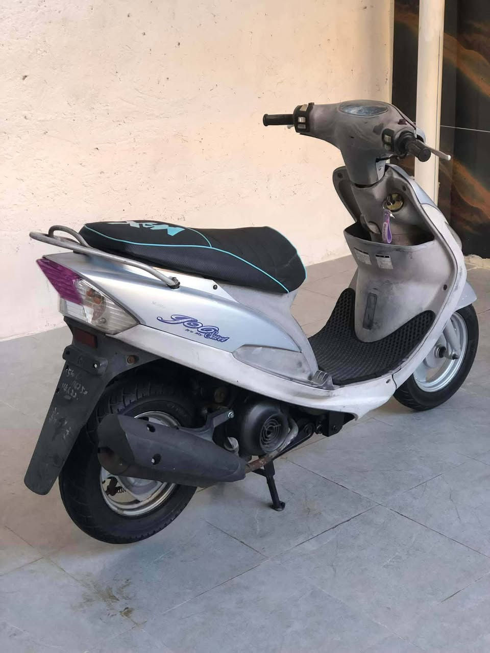 السلام عليكم دراجه ماكس منغولي. لبيع المكان الدوانيه ختم واحد مكينه مامفتوحه السعر 750وبيه مجال


**إذا كنت صاحب هذا الإعلان وتريد حذفه لأي سبب، رجاءا أرسل رسالة إلى الدعم الفني**