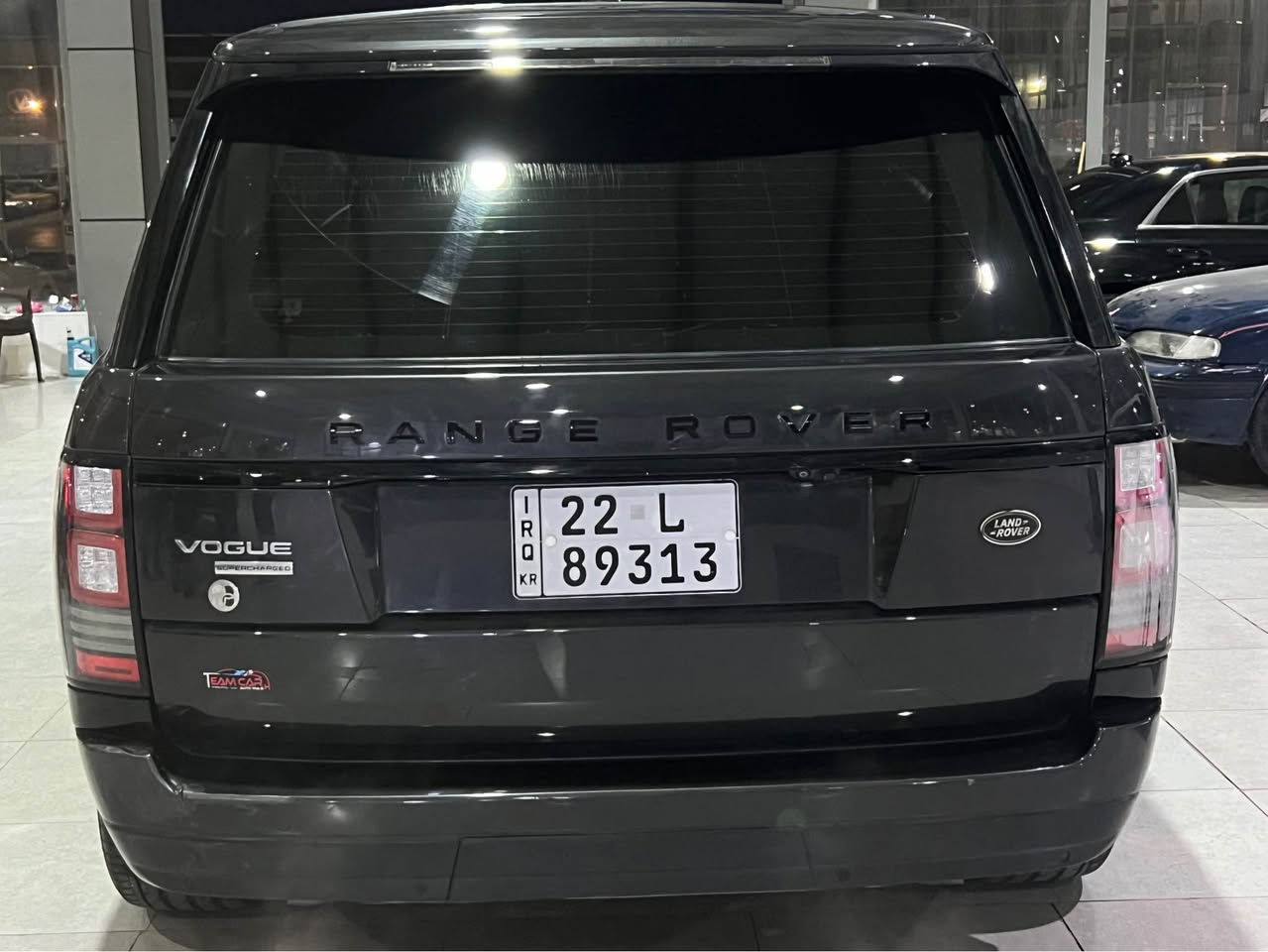 رانج روفير ڤوك سوبر جارج 8 سلندر بانزين 
موديل 2016 
سياره فول فول 
بانوراما دوسه كهربائي ابواب شفط 
كير محرك سوبر كلو بشرط 
رقم سنوي هزه غرامات  كتاب جامات كلو بشرط 

*********** زاخو, دهوك
