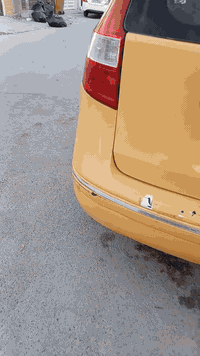 سلام عليكم سياره النترا تورنج مديل2010وارد أمريكي حادث جاملغ الايمين وربع والبنيد ورجعات نفسهن ليبل وأحد سياره جاهزه رقم دولي مكان بغداد البياع رقم الهاتف ***********
