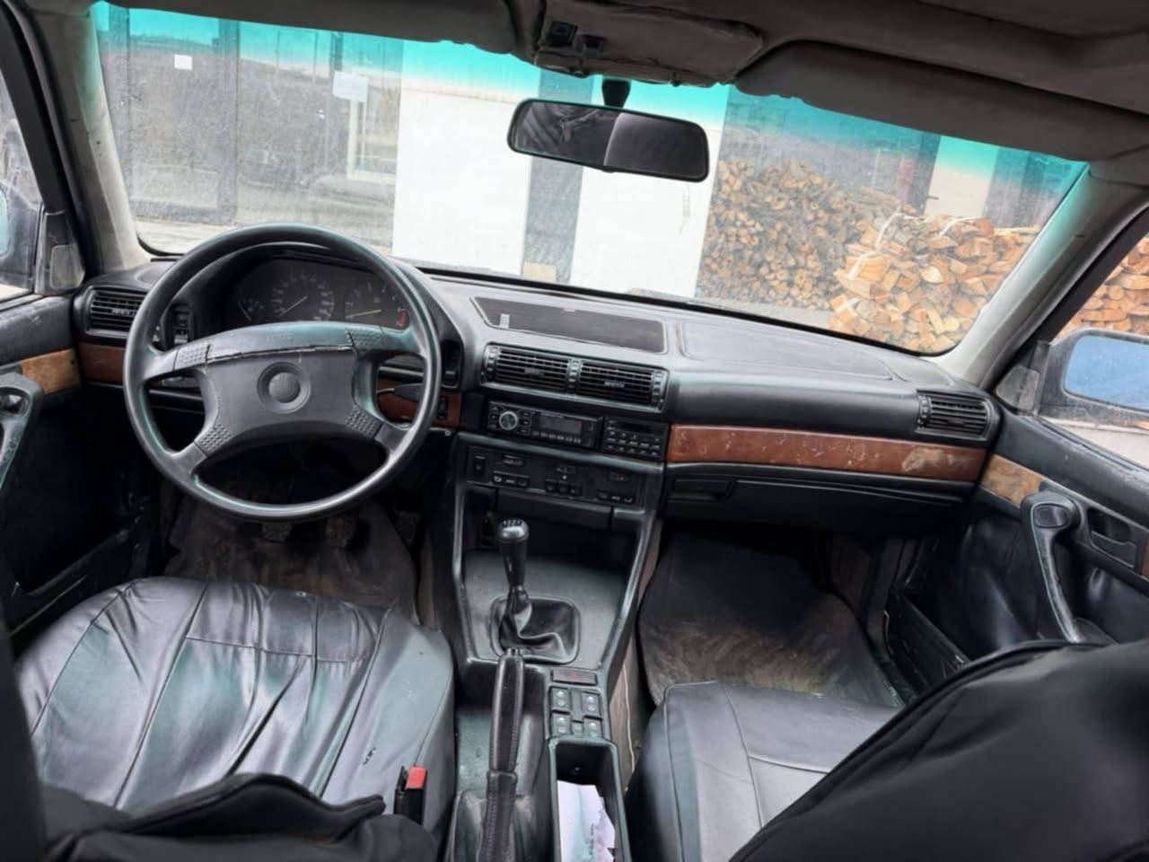 سڵاووی خواتان لێبێ بیئێم 735مۆدێل 91ئاڕم پلاستیک دهۆک بەشەرتی ئاڕمو ئەوەلیات دەعموو لێدراوی نیە بەشەرت گێروو مەکینە بەشەرت کارەبایاتی بەشەرت سیارەکە فول فولە تەنها گێڕ عادیە سلایتە کوشین جلدە کوشین کارەبای ئاوێنە هیتەر تەبرید تەقەو ڕەقەی نیە گۆڕینەوەش ئەکەم لەسەر دڵ گرتن
***********
