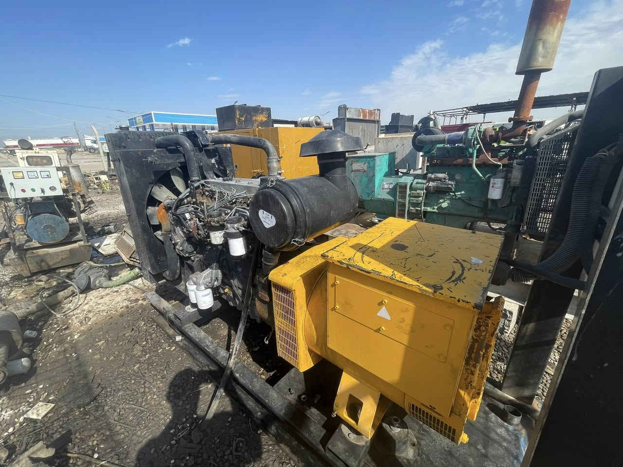 #وجبة جديدة اسعار مناسبة
#بيركنز 6 بستم 
سوبر كلر جويتر
سيت بلاد
توليد لوري سمر 150 كيفي  
شاشة حماية 
عنوان فرع الأول ديالى خانقين 
فرع الثاني أربيل صناعه جنوبيه 
هاتف ***********
***********
