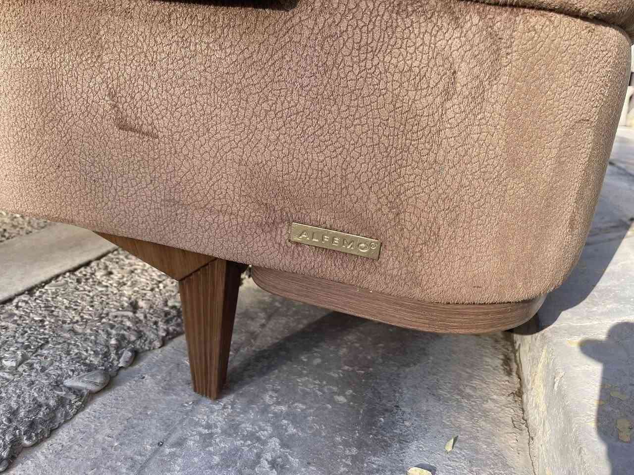 Lتورکی
هاتینەوە بە ئێڵێکێ ناوازە تورکی 8نەفەریە
مارکەی ALFEMO مەخزەن و سیستەمە
ژم***********
