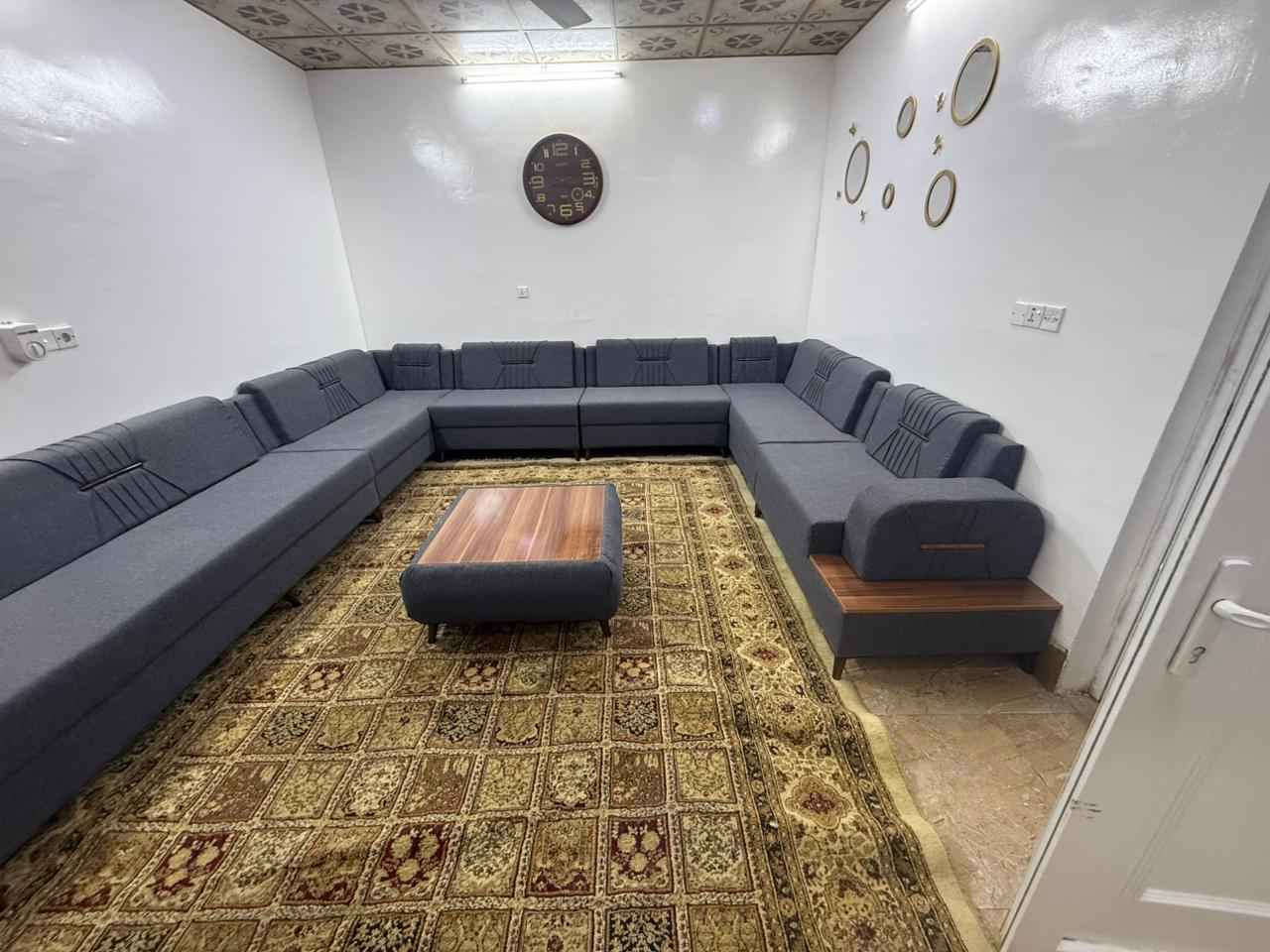 يقدم لكم معمل #الزين  تخفيضات قويه😎🤭باسعار مناسبه وبضمان 7 سنوات حقيقي😍العنوان:/كركوك/ سايدين حي العسكري قرب جامع سداد البرسنجي 

جديدنا موديلات بأيادي عراقية✊🏼🇮🇶💙:
العمل: اسفنج بضمان من الشركة ٧سنوات 
الهيكل الخشبي : بضمان ٧ سنوات
جميع الاقمشة تركية درجة ممتازة
💙.بأسعار تنافسيه جداا 
"كما نعلمكم اننا مستعدون للعمل حسب طلب الزبون يعني الزبون اليجيب  صوره وياه مستعدون للعمل حسب الصورة بالضبط ❤️"💙🥰
للأستفسار اكثر:مراسلة الصفحة وتساب. *********** كركوك, العراق
